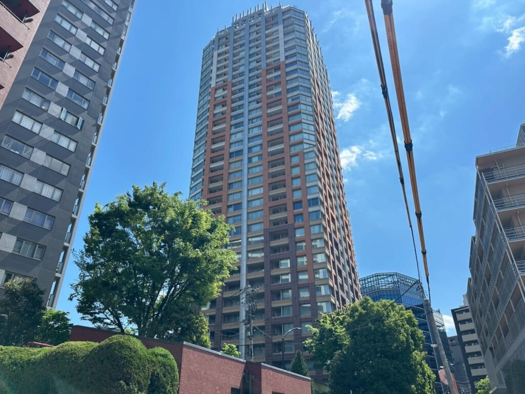 青山パークタワー