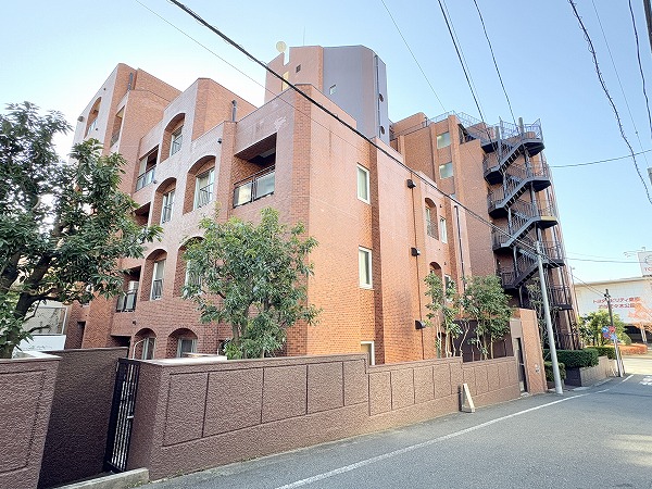 代々木ロイヤルマンション　外観1