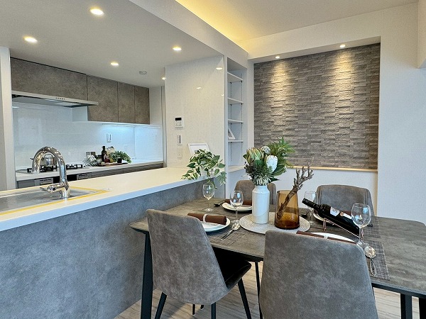 エバーグリーンパレス新宿_ダイニングスペースの写真