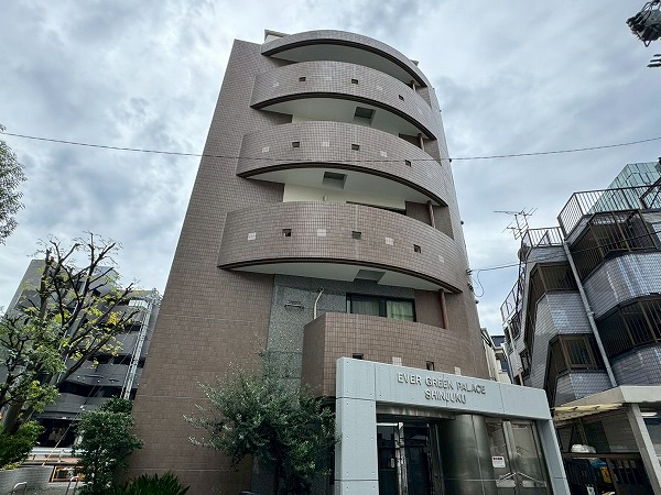 エバーグリーンパレス新宿