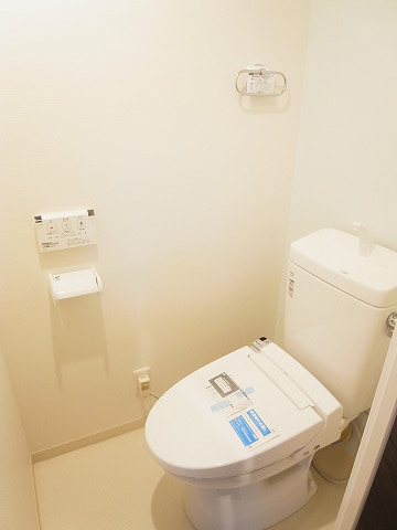 ルックハイツ北新宿壱番館　トイレ