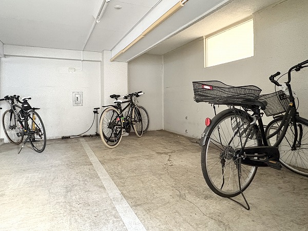 代々木ハイライズ 駐輪場