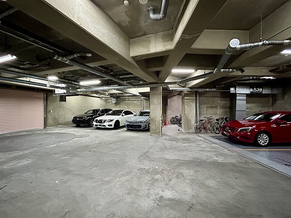 旗の台フラット 駐車場