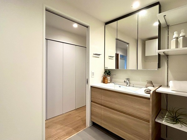 井の頭第2パークサイドマンション_洗面化粧台の写真