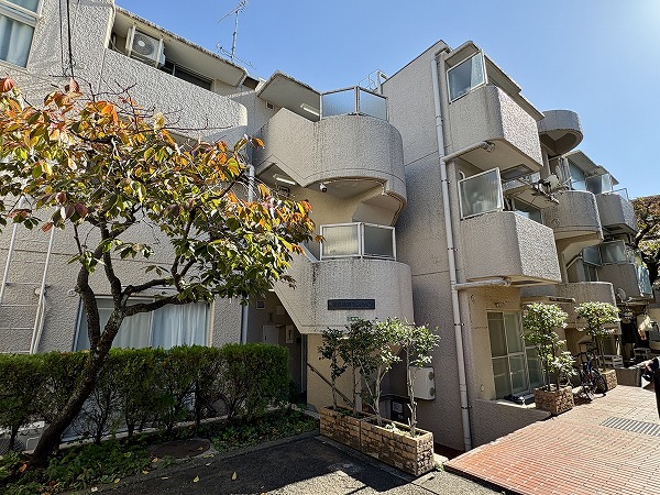 馬事公苑南サンハイツ　外観1