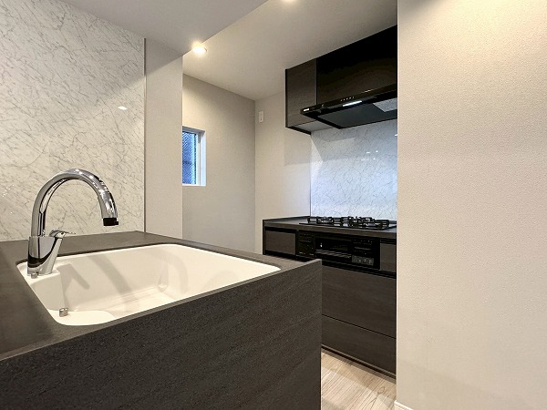 秀和麻布笄町レジデンス_キッチンの写真