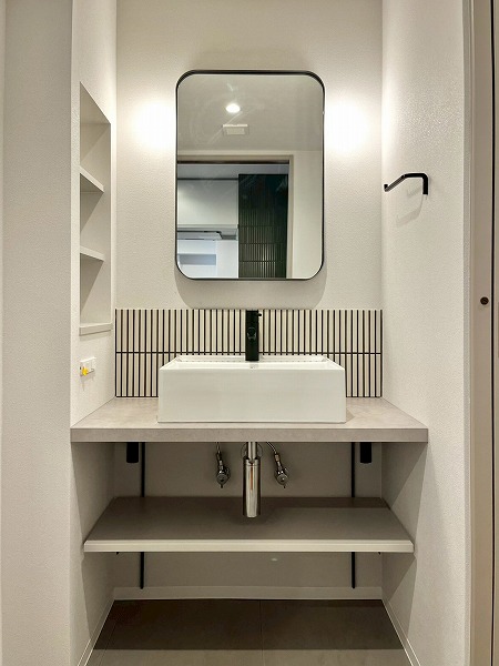 秀和目黒駅前レジデンス_洗面台の写真