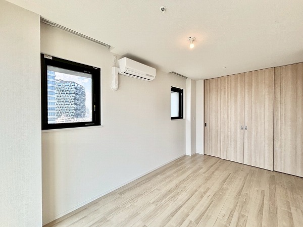 パークホームズ南池袋_クローゼット付きの洋室の写真