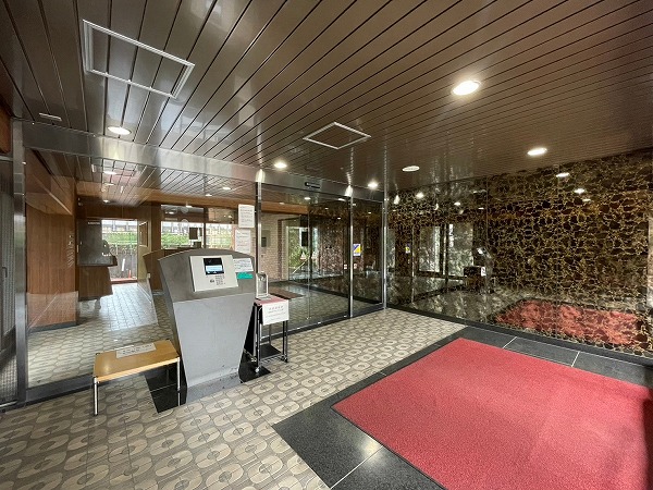 信濃町ハイム　オートロック