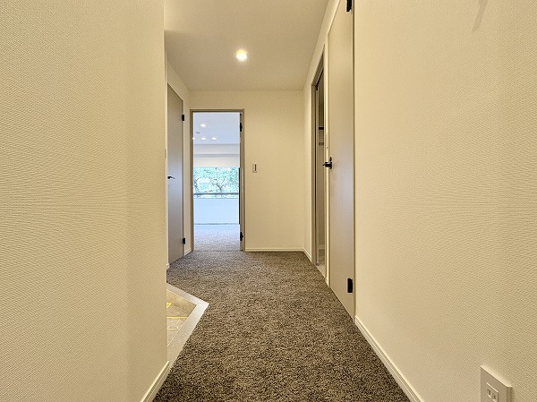 芦花公園プレスティージュ_廊下の写真