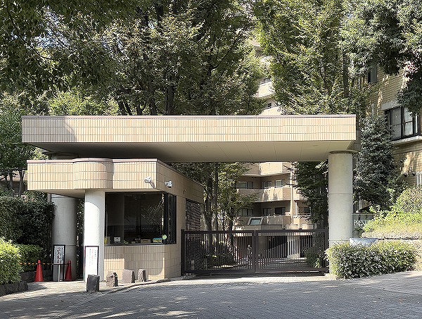 芦花公園プレスティージュ　エントランスゲート