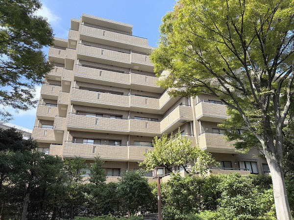 芦花公園プレスティージュ　外観1