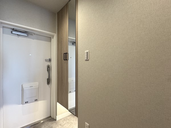 朝日中目黒マンション_玄関収納の写真 
