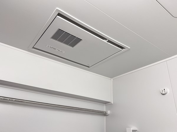 朝日中目黒マンション_浴室乾燥機の写真 