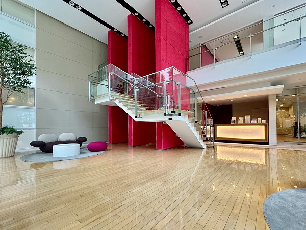 東京タイムズタワー　エントランスホール