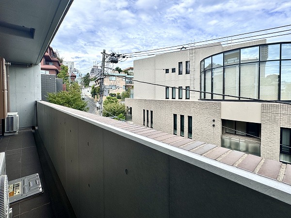 ザ・パークハウス元麻布_バルコニーの写真