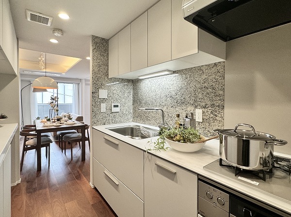 ザ・パークハウス元麻布_キッチンの写真2