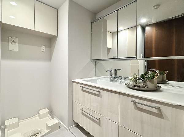 ザ・パークハウス元麻布_洗面室の写真