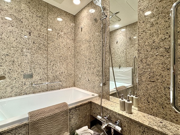 ザ・パークハウス元麻布_バスルームの写真