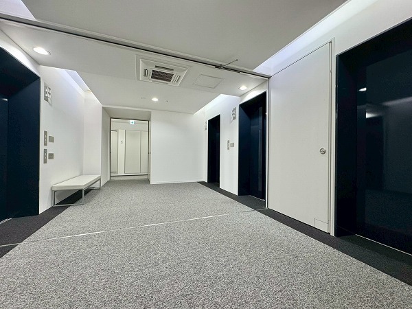 東京タイムズタワー　エレベーターホール