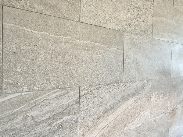 ザ・パークハウス元麻布_LDKアクセントタイルの写真