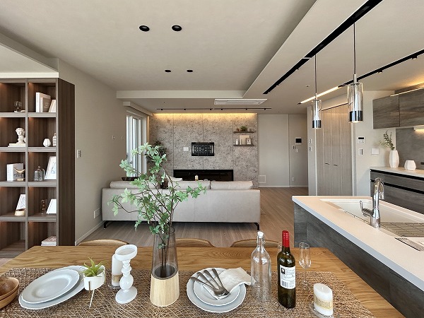 東京シーサウスブランファーレ_ゆとりあるリビングダイニングキッチンの写真