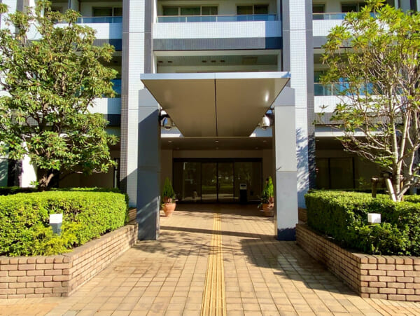 東京ツインパークスライトウィング　アプローチ