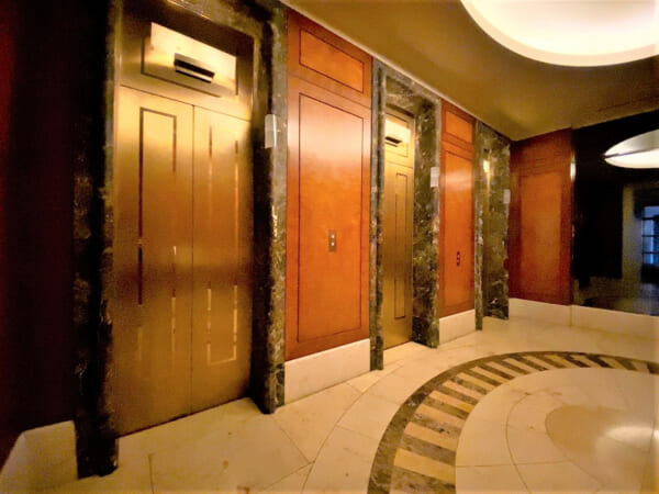 東京ツインパークスライトウィング　エレベーター