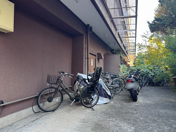 セントラル三田　自転車・バイク置き場