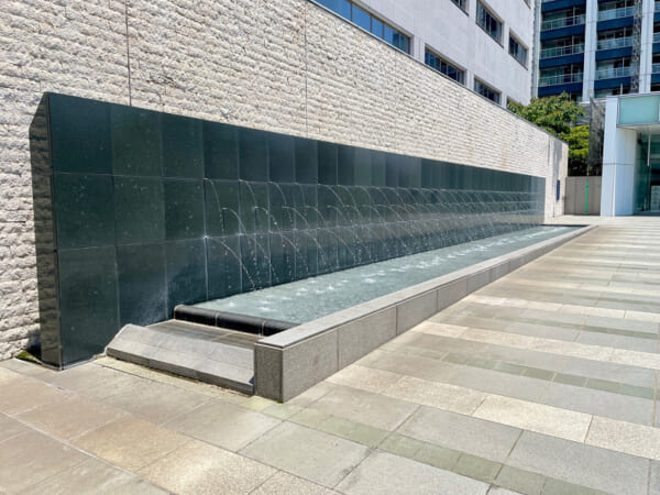 ワールドシティタワーズアクアタワー　噴水