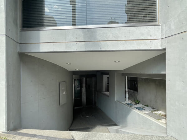 恵比寿ブルーメ　アプローチ正面