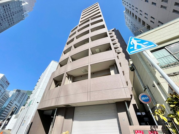 グランドパーク代々木 外観1