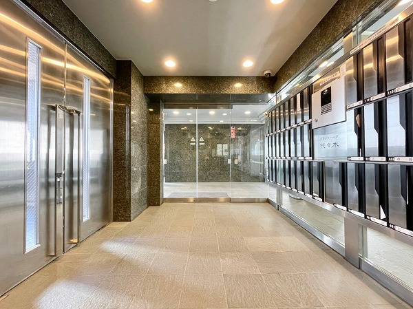 グランドパーク代々木 エントランス