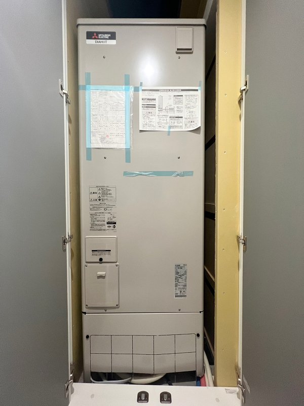 クレール駒込　トイレ　電気温水器 