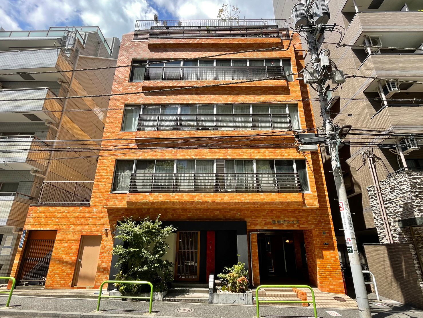 麻布プレイス　外観　正面