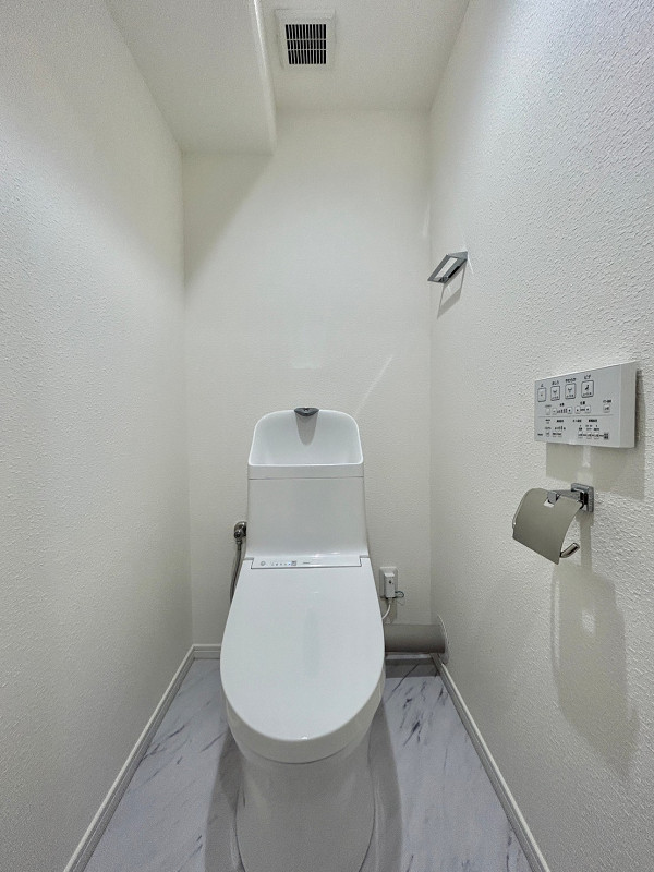 トイレ　三田ナショナルコート