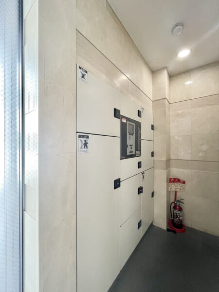 パルテール白金　宅配ボックス