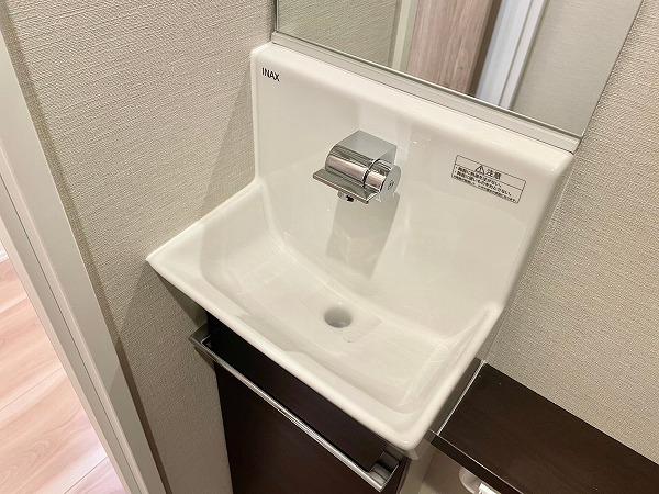 北新宿パークハイツ　独立手洗い場 