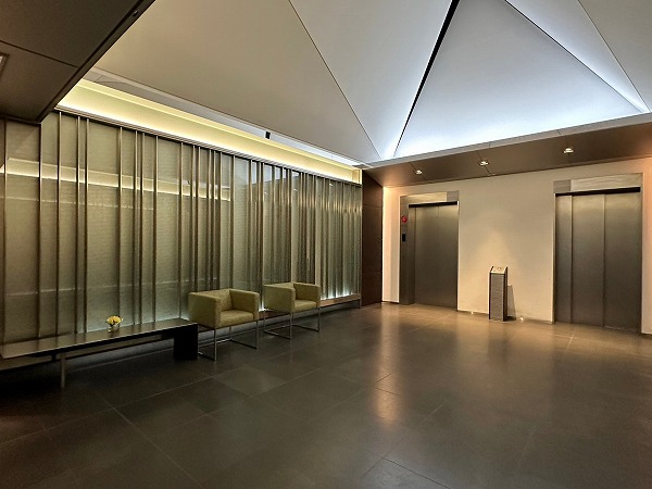 プリズムタワー エレベーターホール