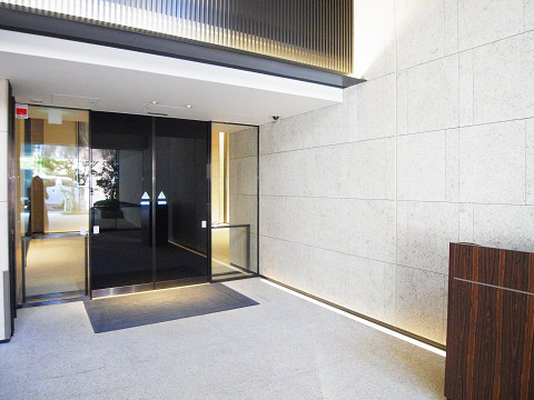 ザ・パークハウスグラン南青山 エントランス入口