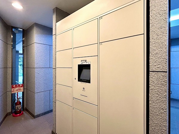 朝日シティパリオ高井戸　宅配ボックス