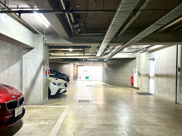 朝日シティパリオ高井戸　駐車場