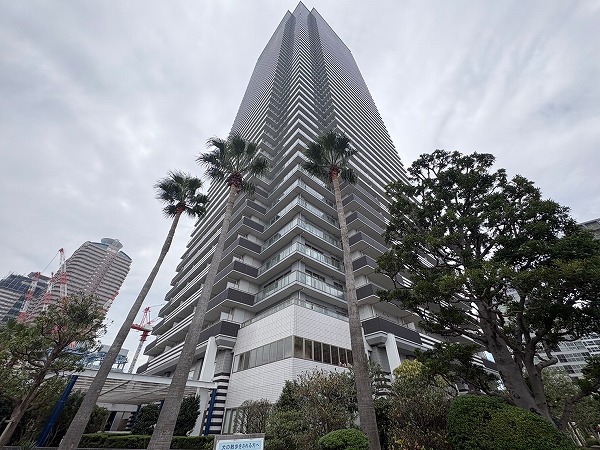 WコンフォートタワーズWEST 外観2