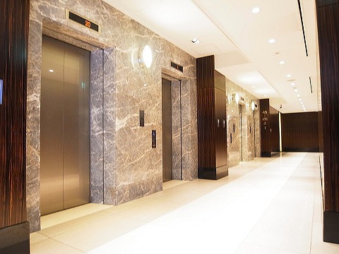 WコンフォートタワーズWEST エレベーター