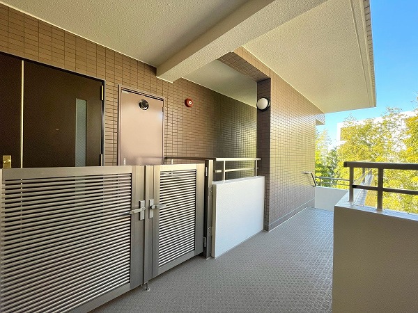 テラス久我山　外廊下