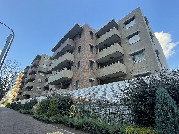 アゼリアテラス新宿