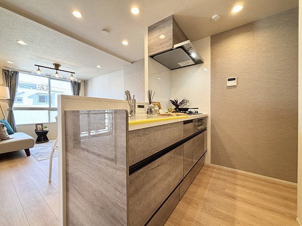 代々木第2コーポラス_対面式キッチンの写真