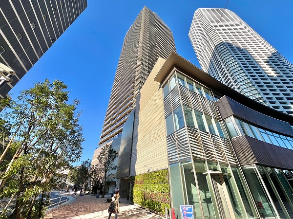 パークタワー西新宿　外観2