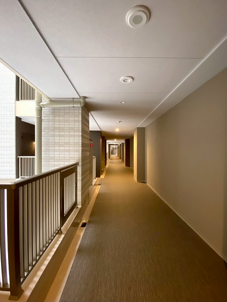 パークシティ高田馬場　外廊下