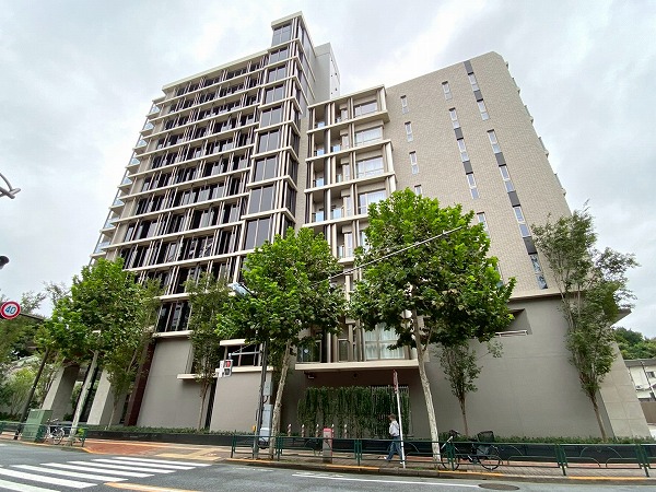 パークシティ高田馬場　外観　正面